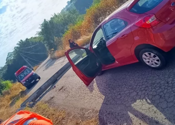 Parte de Pouso Alegre fica sem luz causado por carro que derrubou poste