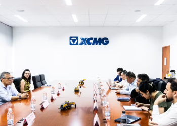 Chinesas XCMG e Saic Motors instalam novas fábrica de motores em Pouso Alegre