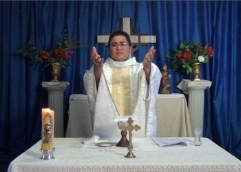 SANTA MISSA EM SEU LAR Nº 208 – “Amai-vos uns aos outros”