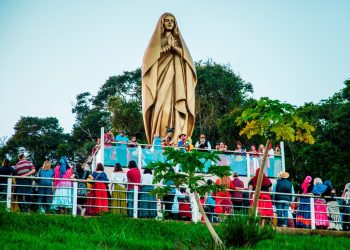 Dia de Santa Sara Kali, devotos celebram protetora dos povos ciganos