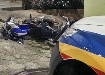Em Pouso Alegre PM é atropelado por jovem motociclista sem habilitação