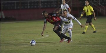 Pouso Alegre nos acréscimos, em jogo difícil, empata com o Santo André