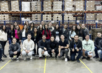 Alunos de Engenharia e Administração visitam Centro de Distribuição da União Química