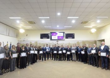 Em Pouso Alegre 17 advogados são agraciados com a Comenda Antônio Tadeu Ribeiro