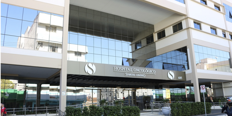 HCSL realiza mutirão de cirurgias de cataratas para 90 pacientes no Hospital Oncológico