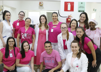 Setor de Oncologia do HCSL realiza evento de conscientização da campanha Outubro Rosa