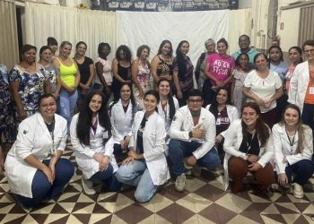 Curso de Enfermagem realiza capacitações para cuidadores de pessoas idosas no Esplanada