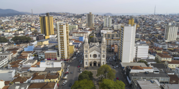 CAC da Câmara recebe processos seletivos para 246 vagas