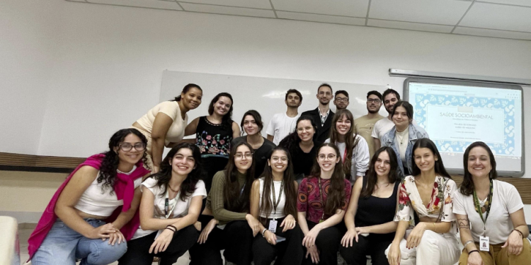 Acadêmicos de Medicina participam de projeto sobre “Saúde Socioambiental