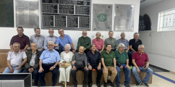 Primeira turma de Medicina comemora 55 anos durante visita na Univás