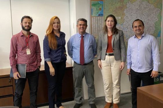 Vereador realiza reunião na Arsae em busca de soluções para falta de água e fornecimento impróprio para o consumo no município