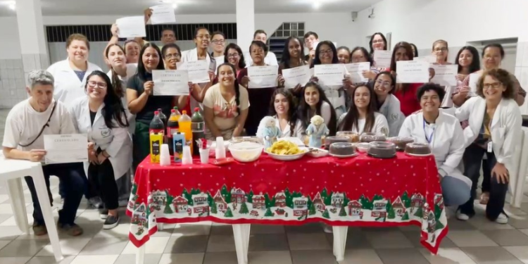 Curso de Enfermagem conclui formação para cuidadores de idosos no São Cristóvão