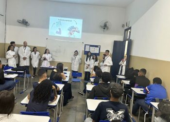 Alunos de Enfermagem comemoram fim de semestre destacando atividades que impactam comunidade local