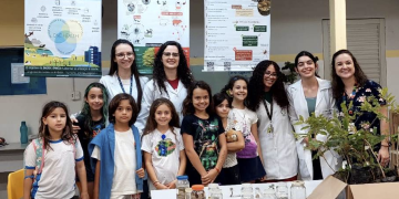 Acadêmicos de Medicina realizam ação em escola da Serra sobre Saúde Socioambiental