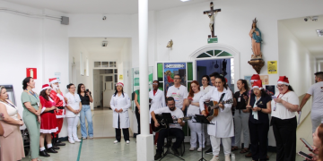 Clima natalino invade Complexo Hospitalar Samuel Libânio