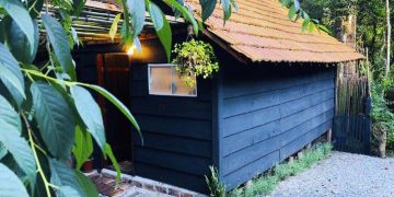 Campos do Jordão tem charmosas cabanas, em  meio à natureza, para quem quer fugir da folia