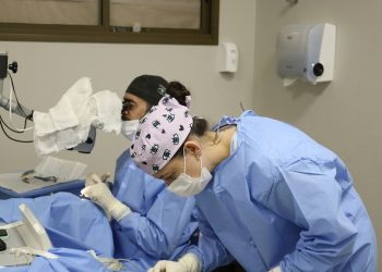 Mutirão de cirurgia de cataratas atende 90 pacientes no Hospital Oncológico Samuel Libânio