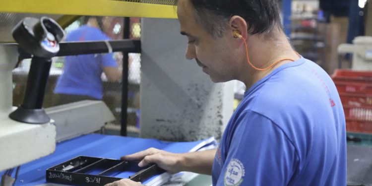 Minas Gerais encerra ano com o melhor resultado na abertura de empresas desde 2019