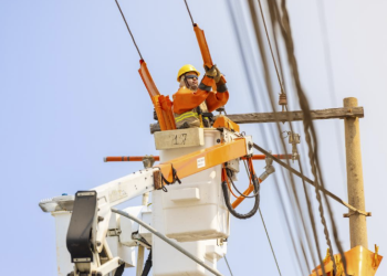 Cemig reduz em 13% o tempo de falta de energia dos seus clientes em 2024