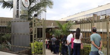 CAC oferece mais de 900 vagas de emprego nesta semana