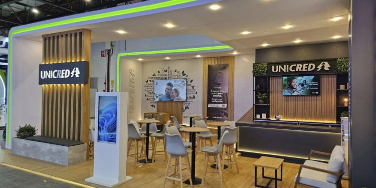 Unicred reforça presença no CIOSP 2025 com soluções para profissionais da odontologia