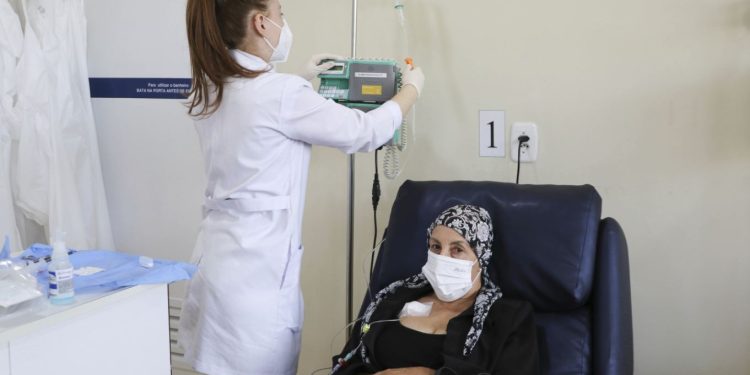 No dia Mundial de Combate ao Câncer, hospital mineiro alerta para a importância do diagnóstico precoce