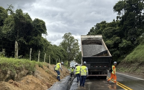 EPR Sul de Minas intensifica obras na MG-455 para melhorar a segurança viária
