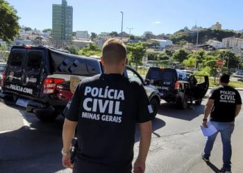 Polícias Civil e Militar de Minas Gerais cumprem mandados em operação na Região Metropolitana de Belo Horizonte