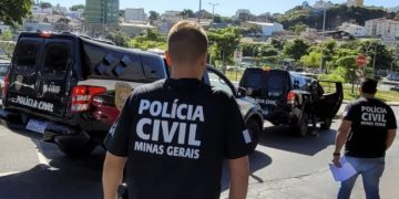 Polícias Civil e Militar de Minas Gerais cumprem mandados em operação na Região Metropolitana de Belo Horizonte