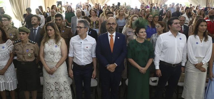 Governo de Minas participa de cerimônia do Servas que celebra legado feminino