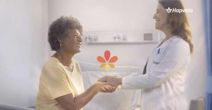 Hapvida fortalece nova marca e reforça propósito em nova campanha institucional