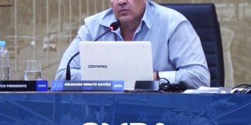 Projeto de lei que pune escapamentos barulhentos com multa e apreensão é aprovado na Câmara