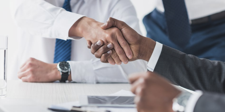 CAC oferece 828 vagas de emprego na próxima semana