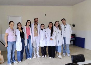 Alunos de Enfermagem realizam capacitação sobre primeiros socorros