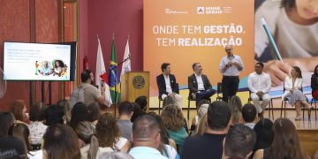 Governo de Minas anuncia ferramenta de exercícios inédita para estudantes e educadores