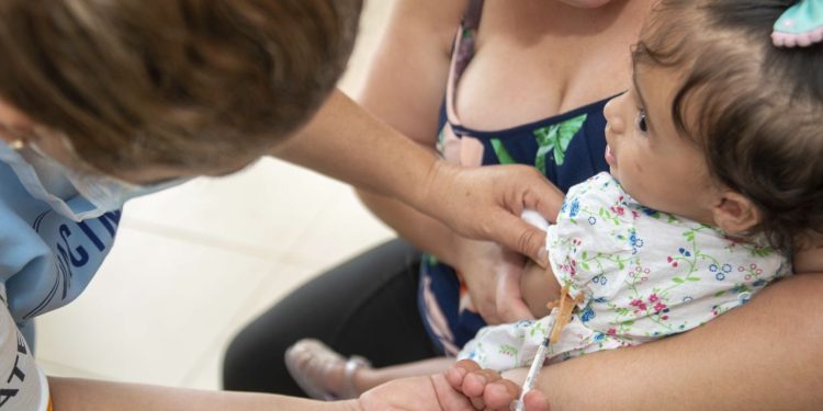 Governo de Minas amplia vacinação contra a influenza