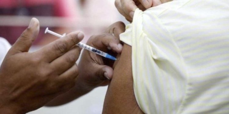 Dia D de vacinação contra a gripe será neste sábado (10/5) em Minas Gerais