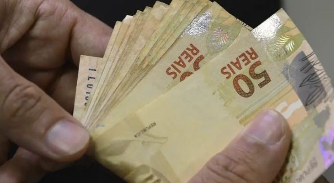 Renda dos mineiros cresce 18,2% entre 2022 e 2024