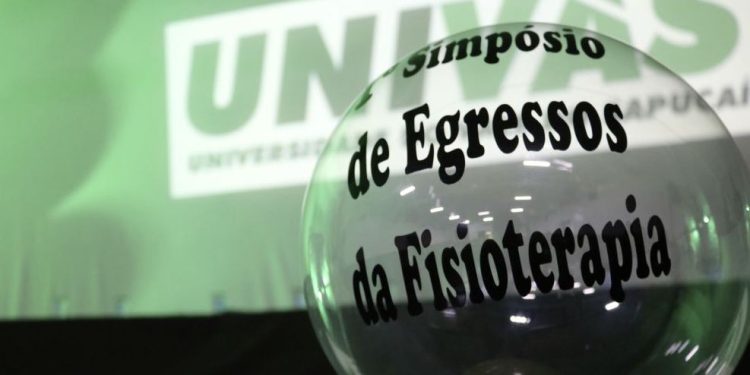 Abertura do 2º Simpósio de Fisioterapia é realizada com sucesso