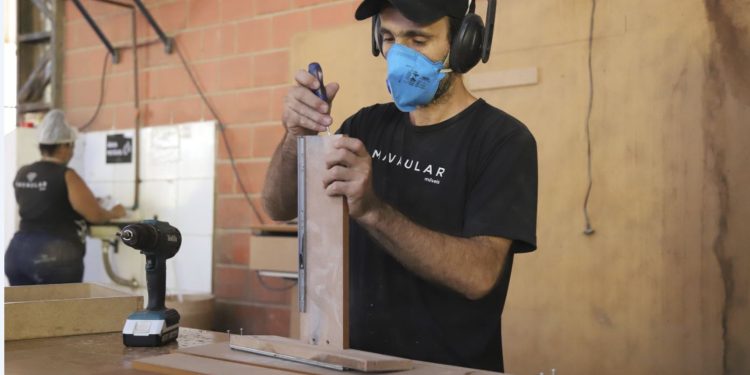 Minas encerra 1º semestre com mais de 58 mil novas empresas abertas