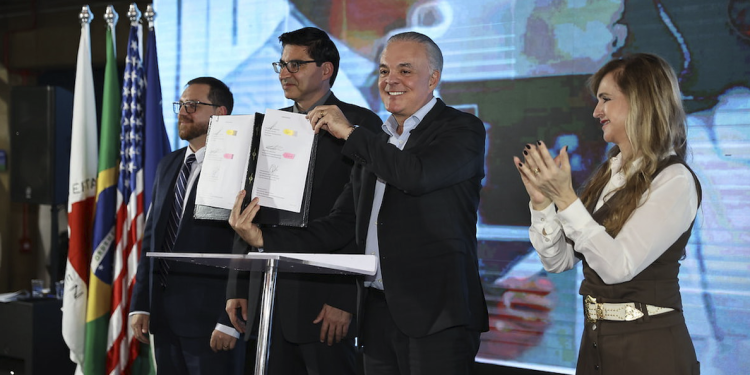 Governo de Minas lança Tese de Investimentos para Data Centers