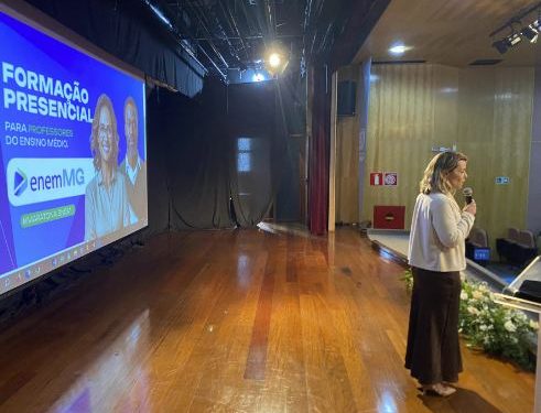 Minas reúne 250 educadores em Belo Horizonte e reforça preparação dos professores para o Enem