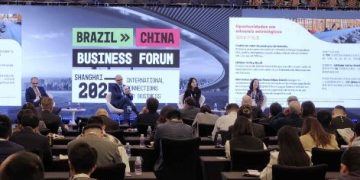 Na China, comitiva do Governo de Minas participa de abertura do Brasil China Business Forum
